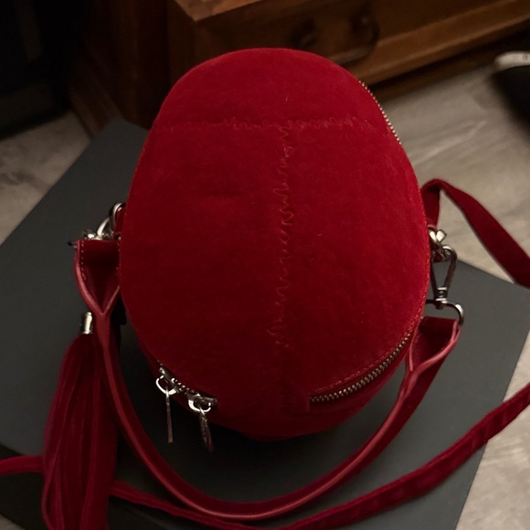 Killstar Red Skull Crossbody Bag Gothic Velvet Purse Tassel Strap EUC - Picture 5 of 13